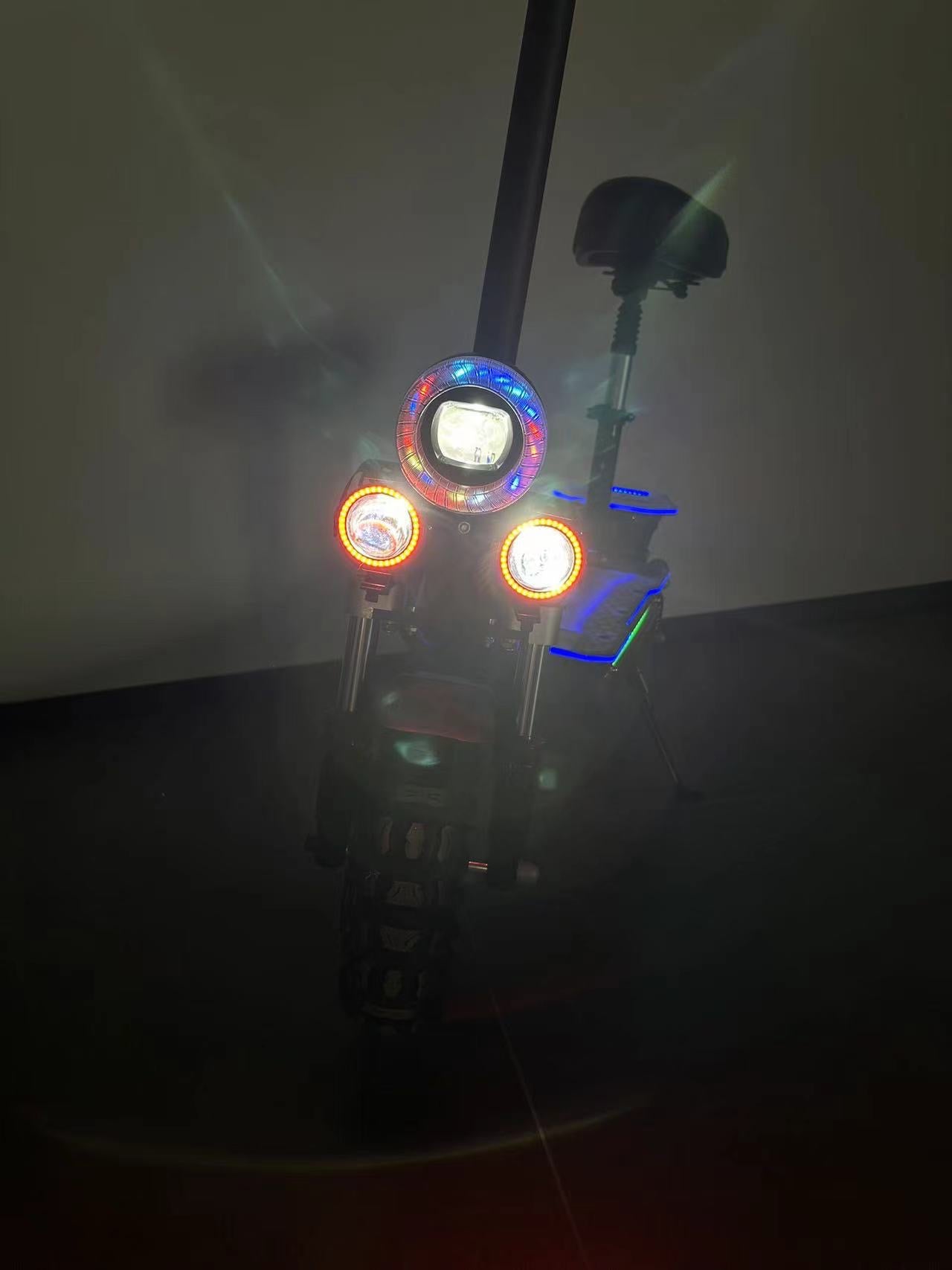 INNOVATIVE 10inch Tire Electric 800watt Motor scooter l (65km/h) LED Display Preview Speed At Any Time, LED Headlight & Tail Light Commuting Electric Scooter for Adults
