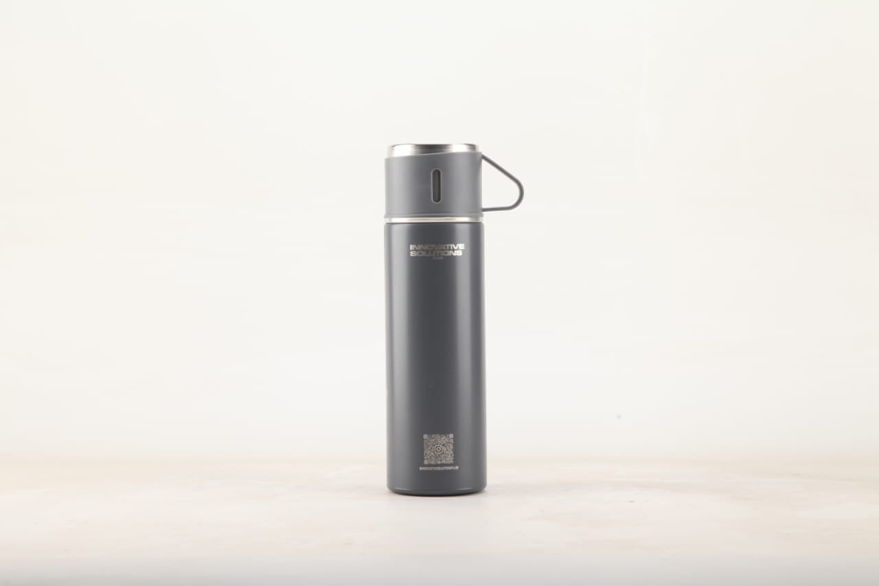 Eco friendly Stainless Steel 500ml/ 16.9oz infused 304 stainless steel vacuum thermos insulated water bottle 3 cups for Coffee, Hot Drink and Cold Drink Water Flask with Free Brush