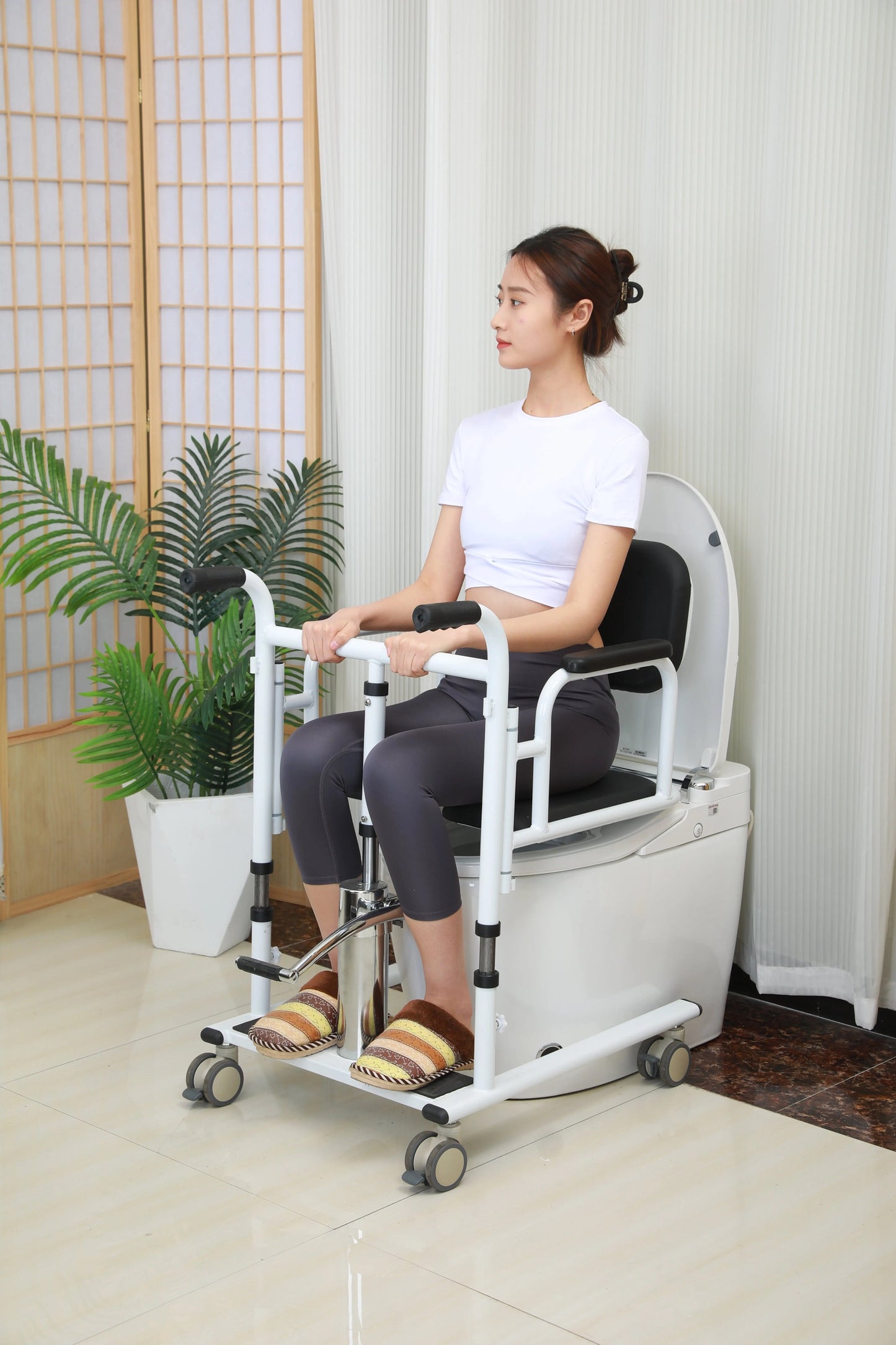 Patient Lift Transfer Machine for Home & Hospital with 180 degrees , Split Seat . Nursing Lift Wheelchair with Toilet and Tray Table