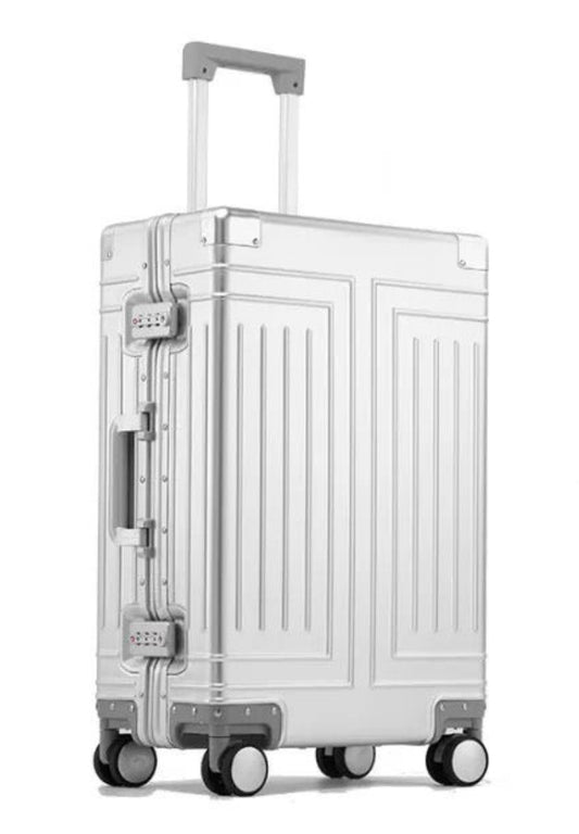 ISP anodised aluminium alloy, riveted high-gloss aluminium anti-crash corners. large 4 wheel aluminium suitcase provides enough room.